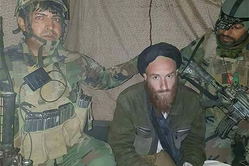 El Ejército afgano captura a un alemán que combatía con los talibanes El Ejército afgano captura a un alemán que combatía con los talibanes